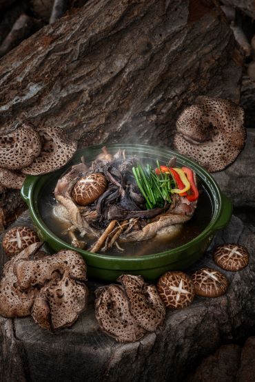 영양군이 10월 1일부터 2일까지 양일 간에 걸쳐 수비면 발리리 일원에서 『2022 수비 능이버섯축제』를 개최한다./사진=영양군 제공